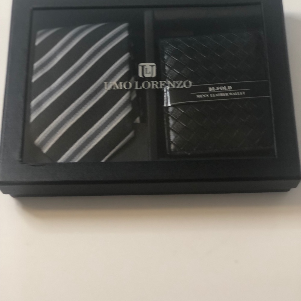 Lorenzo Black and Gray Tie Set